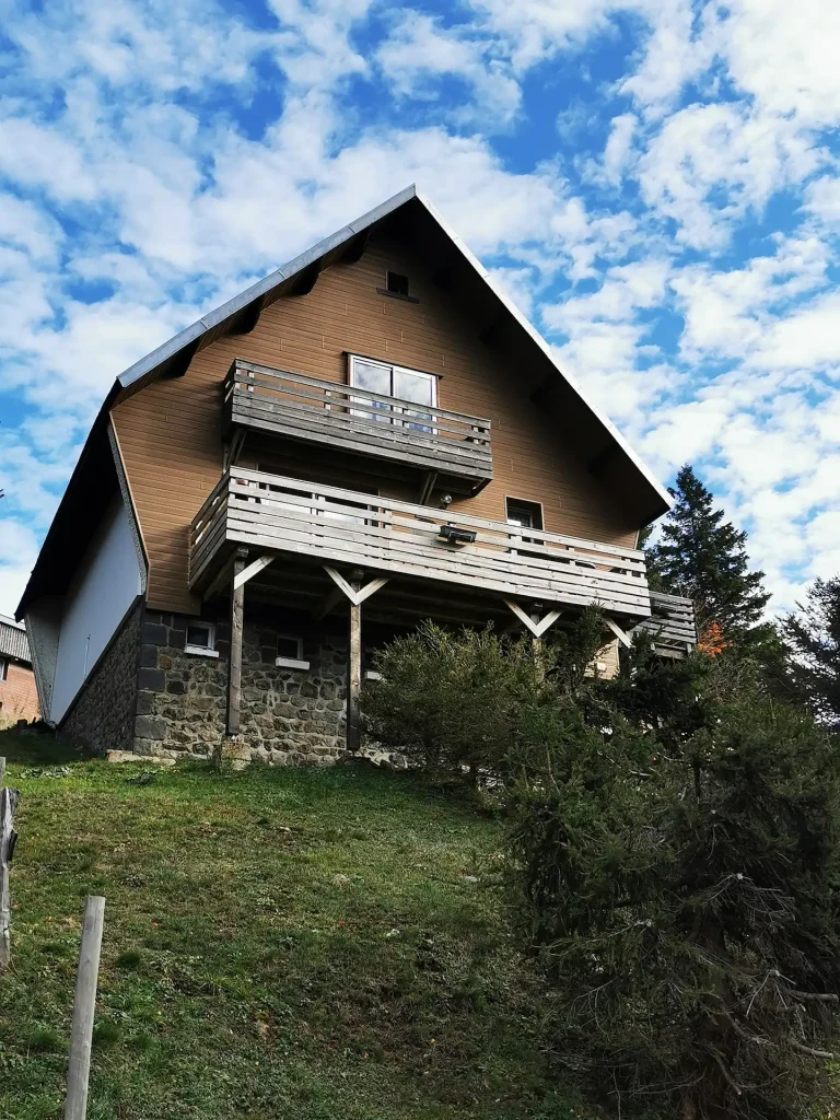 Chalet Super Besse Familial Centre Station