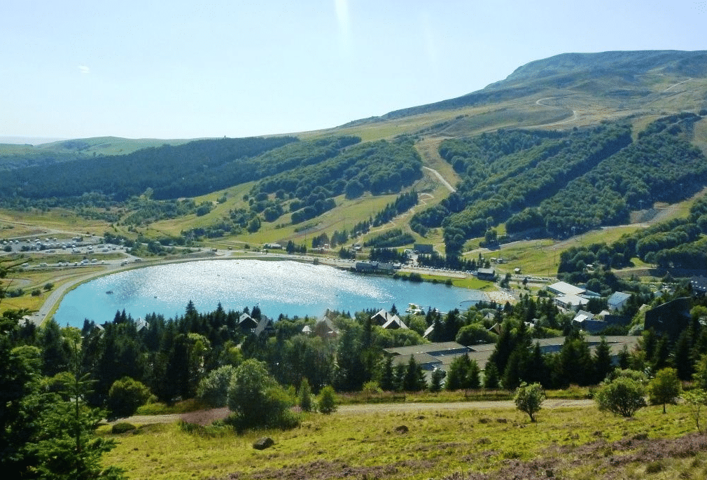 Besse-Super-Besse-en-ete