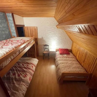 3eme chambre Chalet Familial Centre Station Super Besse