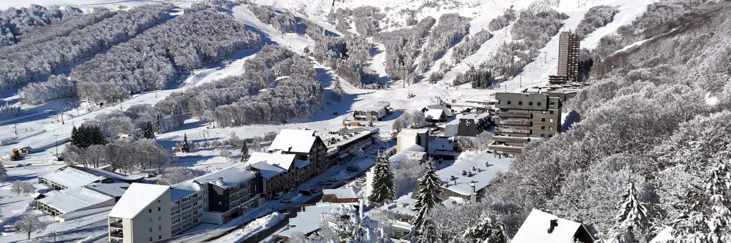location Super Besse hiver et noel
