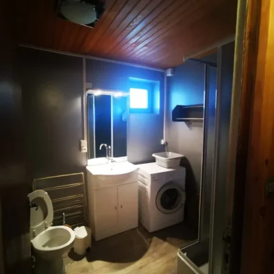 1ère salle de douche Chalet Super Besse